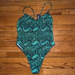 boohoo Swimsuit 10